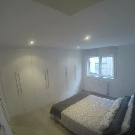 Cerca De Riazor, 3 Habitaciones, Impecable *