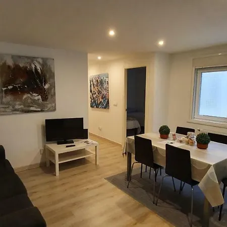 Cerca De Riazor, 3 Habitaciones, Impecable * A Coruña